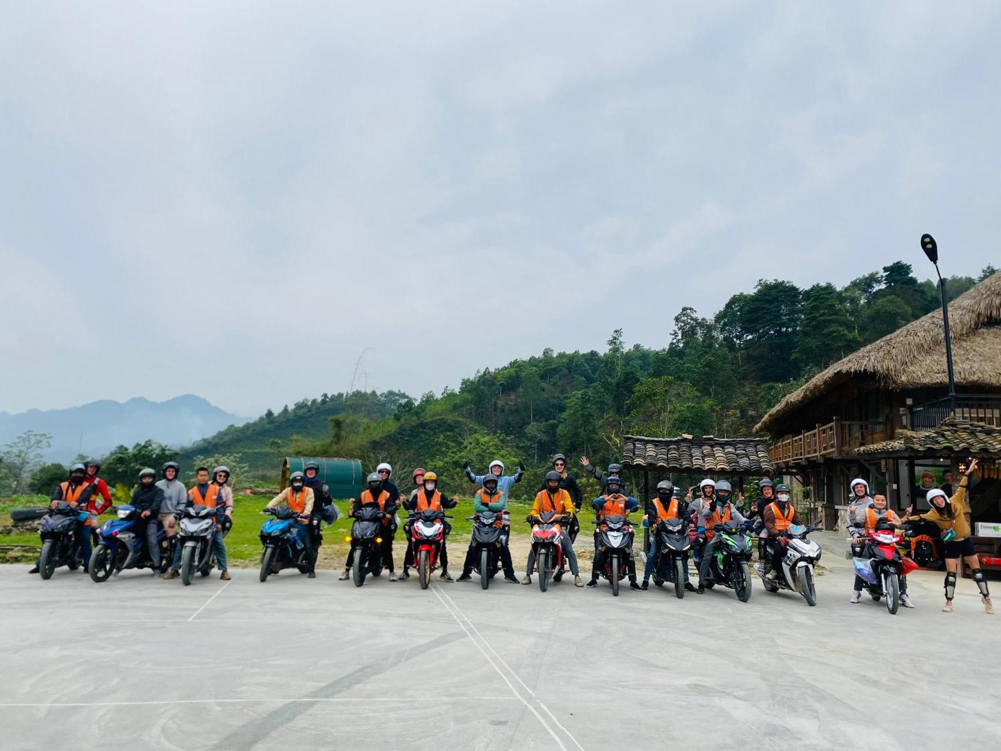 Ban Bang Ecolodge Tours & Motorbike Rental ห่าซาง ภายนอก รูปภาพ