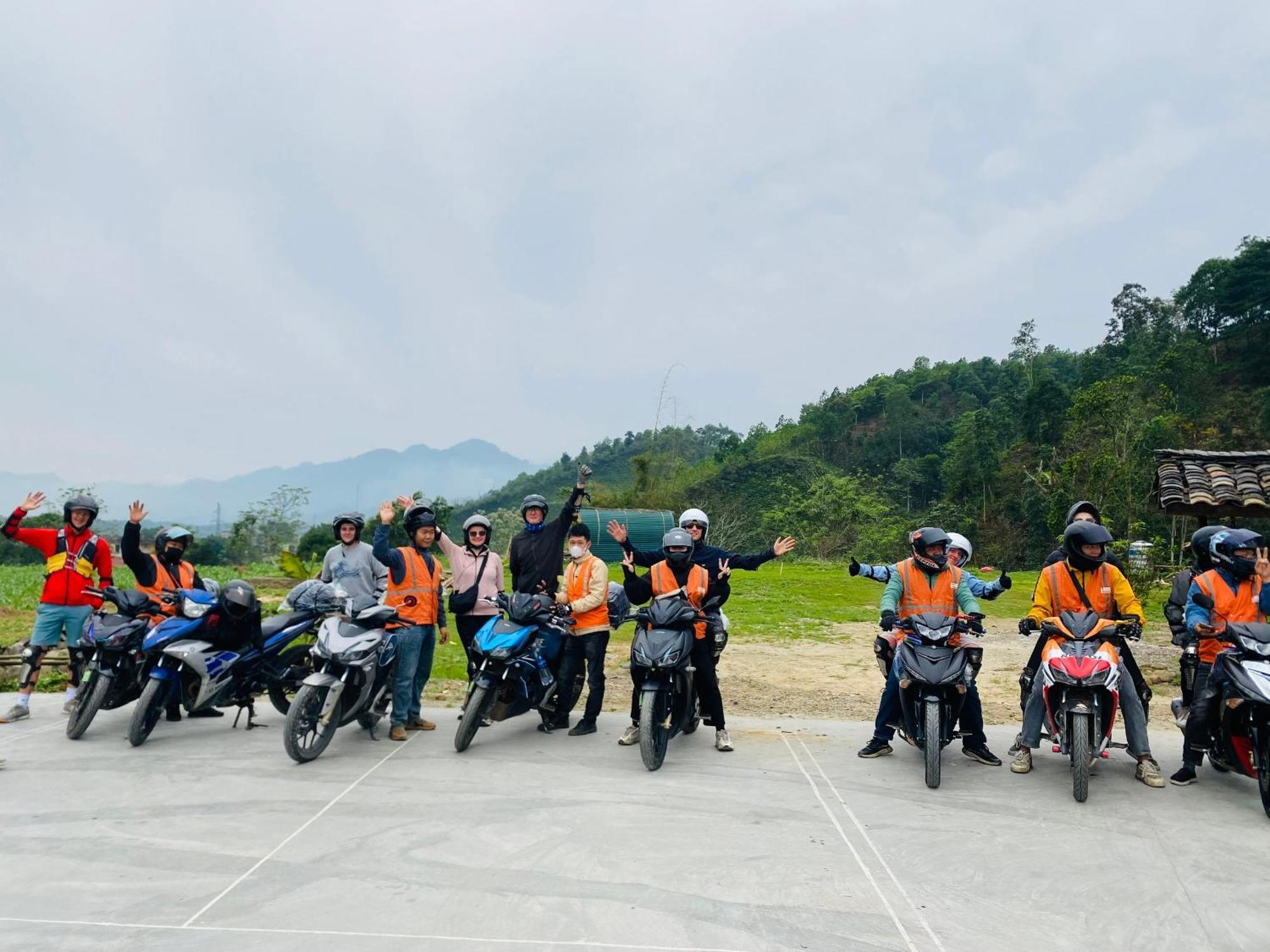 Ban Bang Ecolodge Tours & Motorbike Rental ห่าซาง ภายนอก รูปภาพ