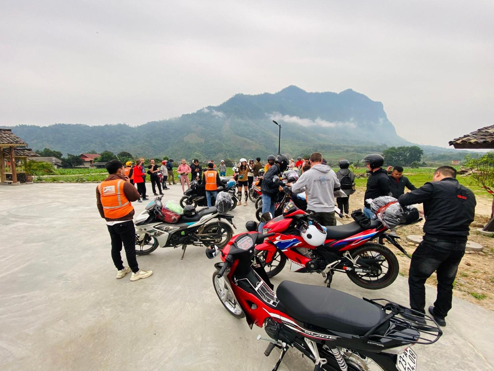 Ban Bang Ecolodge Tours & Motorbike Rental ห่าซาง ภายนอก รูปภาพ
